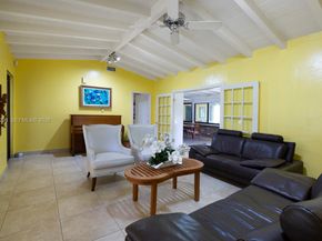 3721 SW 58th Ave, Miami FL 33155