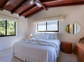 3721 SW 58th Ave, Miami FL 33155