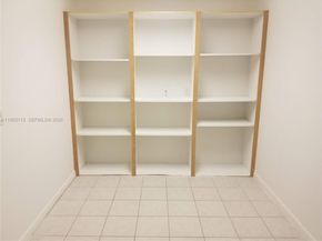 2621 Village Blvd 102, West Palm Beach FL 33409