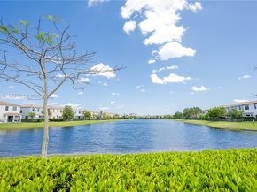 340 NE 194th Ln, Miami FL 33179