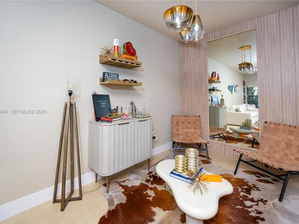 340 NE 194th Ln, Miami FL 33179