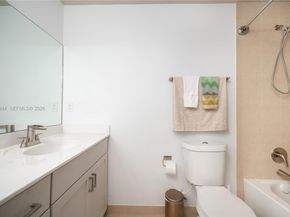 340 NE 194th Ln, Miami FL 33179