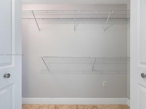 7350 SW 89th St 617S, Miami FL 33156