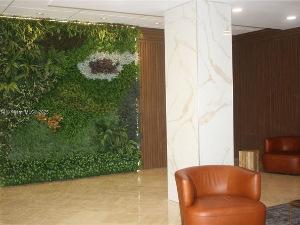 250 174th St 1809, Sunny Isles Beach FL 33160