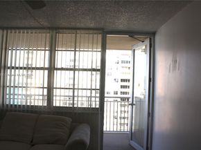 250 174th St 1809, Sunny Isles Beach FL 33160