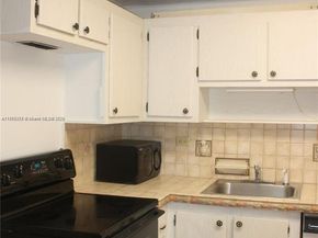 250 174th St 1809, Sunny Isles Beach FL 33160