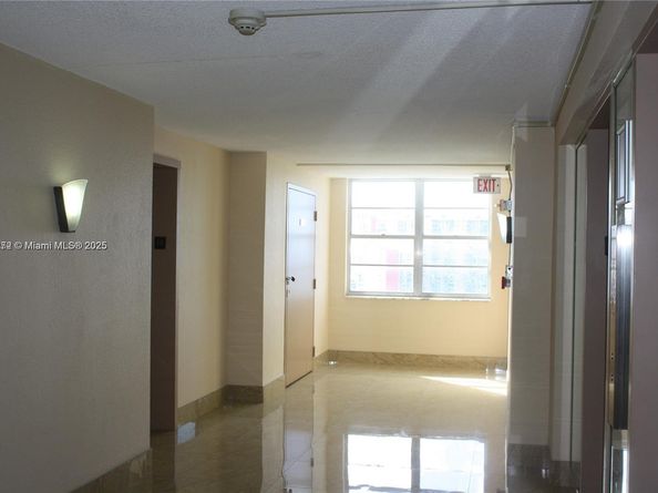 250 174th St 1809, Sunny Isles Beach FL 33160