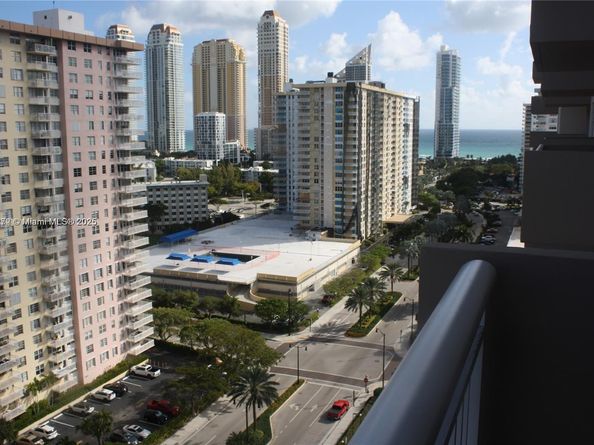 250 174th St 1809, Sunny Isles Beach FL 33160