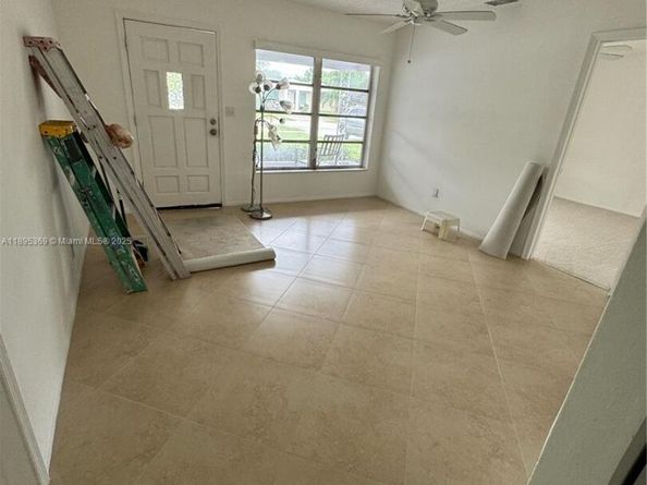 230 NW 55th St, Oakland Park FL 33309