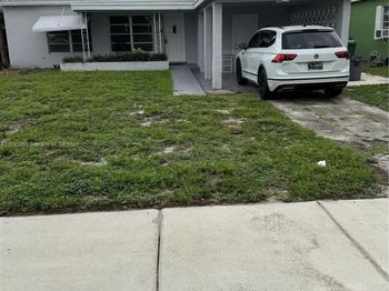 230 NW 55th St