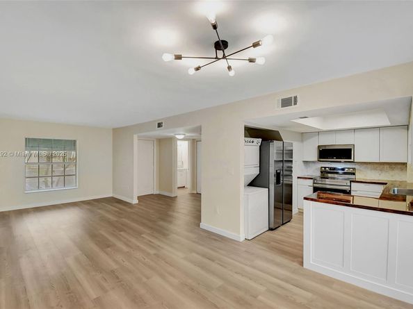 12374 SW 51st Ct, Cooper City FL 33330