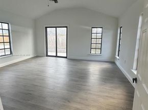 1484 SW 47th Ter, Fort Lauderdale FL 33317