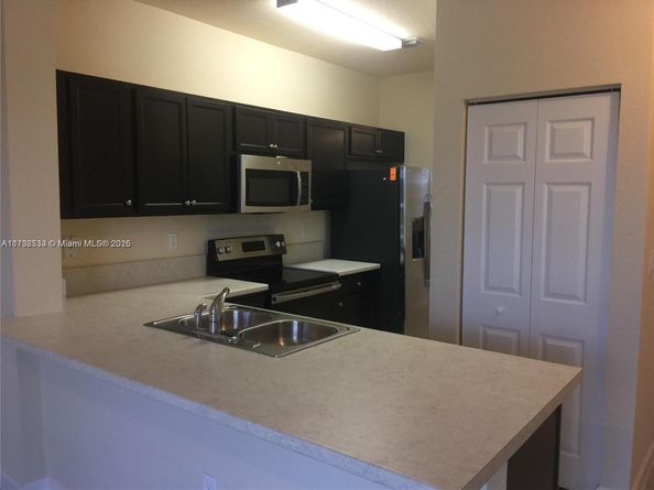 2819 SE 1st Dr 6, Homestead FL 33033