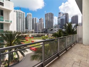 90 SW 3rd St TH505, Miami FL 33130