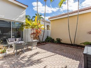 1110 Lemonwood St, Hollywood FL 33019