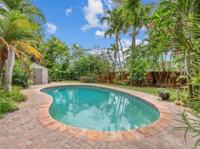 2472 Andros Ln, Fort Lauderdale FL 33312