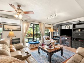 2472 Andros Ln, Fort Lauderdale FL 33312