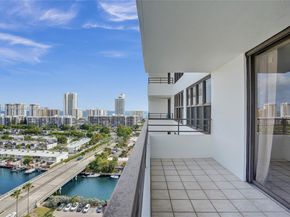 2500 Parkview Dr 1811, Hallandale Beach FL 33009
