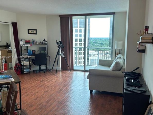 9066 SW 73rd Ct 1504, Miami FL 33156