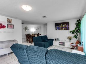 2321 NW 47th Ave, Lauderhill FL 33313