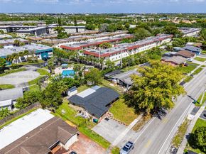 2321 NW 47th Ave, Lauderhill FL 33313