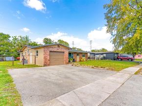 2321 NW 47th Ave, Lauderhill FL 33313