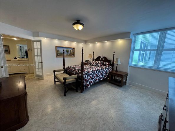 2030 S Ocean Dr 727, Hallandale Beach FL 33009