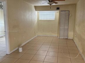 12890 NE 8th Ave 107, North Miami FL 33161