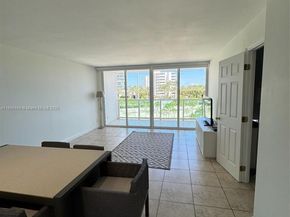 100 Bayview Dr 309, Sunny Isles Beach FL 33160