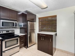 3553 Magellan Cir 3111, Aventura FL 33180