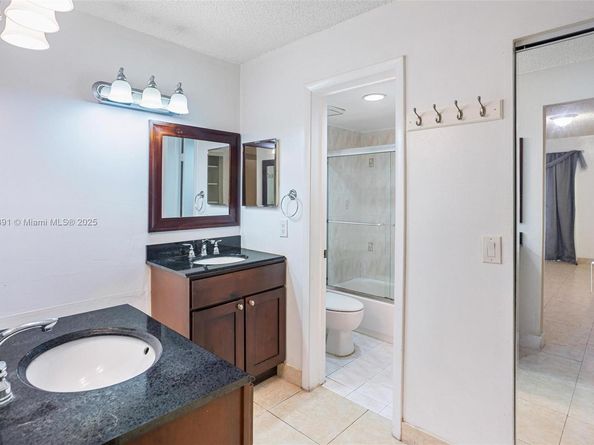 3553 Magellan Cir 3111, Aventura FL 33180