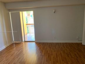 7650 Westwood Dr 519, Tamarac FL 33321