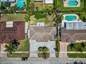 1031 SE 14th Dr, Deerfield Beach FL 33441