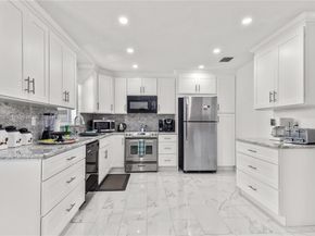 1031 SE 14th Dr, Deerfield Beach FL 33441