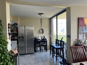 17600 N Bay Rd N902, Sunny Isles Beach FL 33160