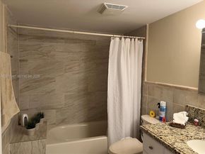 17600 N Bay Rd N902, Sunny Isles Beach FL 33160