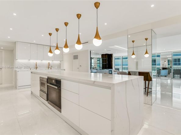 10155 Collins Ave 1605, Bal Harbour FL 33154