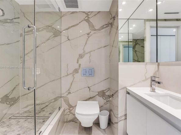 10155 Collins Ave 1605, Bal Harbour FL 33154