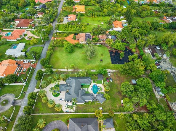 11950 SW 43rd St, Miami FL 33175