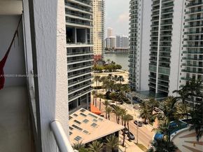 170 SE 14th St 1504, Miami FL 33131