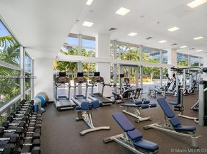 2950 NE 188th St 441, Aventura FL 33180
