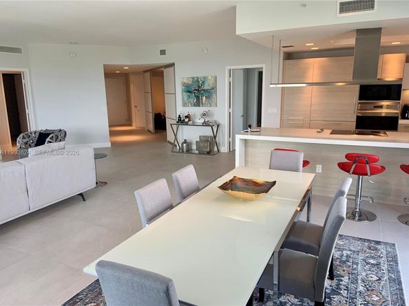 17301 Biscayne Blvd 1602, North Miami Beach FL 33160