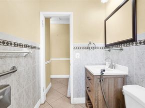 3635 SW 95th Ave, Miami FL 33165
