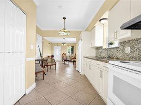 3635 SW 95th Ave, Miami FL 33165