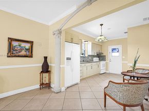 3635 SW 95th Ave, Miami FL 33165