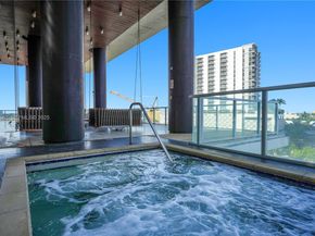 3470 E Coast Ave H0606, Miami FL 33137