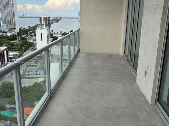 3470 E Coast Ave H2003, Miami FL 33137
