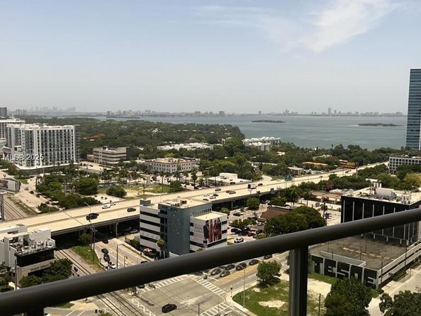 3470 E Coast Ave H2003, Miami FL 33137
