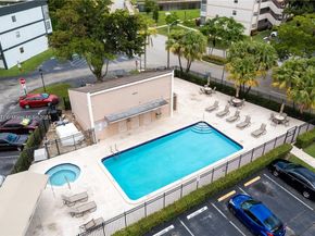 8320 Sands Point Blvd M105, Tamarac FL 33321