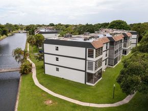 8320 Sands Point Blvd M105, Tamarac FL 33321